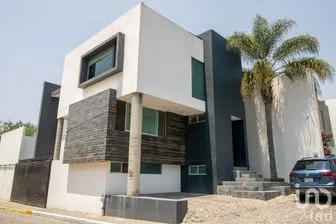 NEX-204725 - Casa en Renta, con 3 recamaras, con 3 baños, con 300 m2 de construcción en San José del Puente, CP 72150, Puebla.