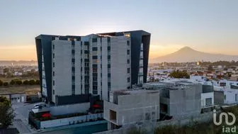 NEX-241031 - Departamento en Venta, con 3 recamaras, con 2 baños, con 120 m2 de construcción en San Bernardino Tlaxcalancingo, CP 72820, Puebla.
