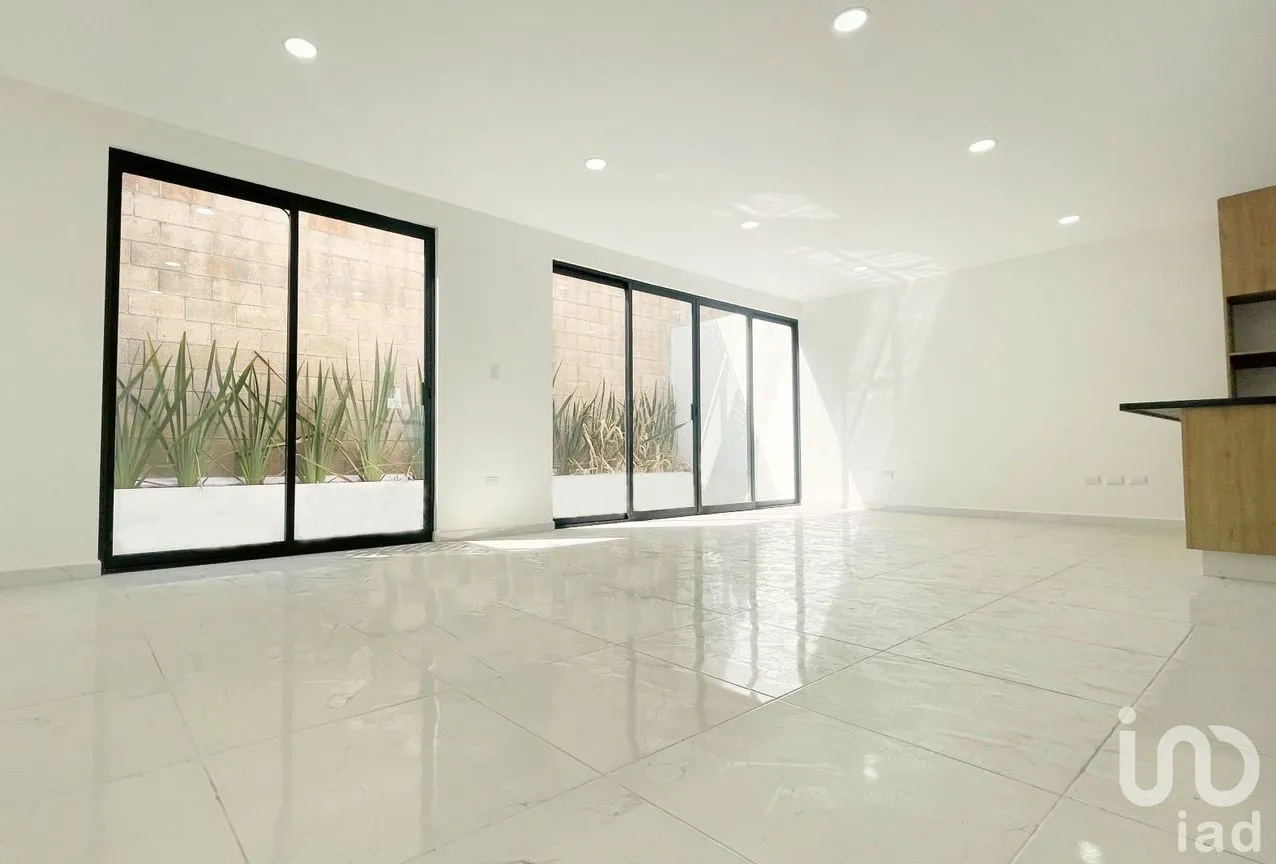Casa en Venta en Santiago Momoxpan, San Pedro Cholula, Puebla | NEX-244539 | iad México | Foto 3 de 13