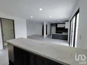NEX-248201 - Departamento en Venta, con 2 recamaras, con 2 baños, con 119 m2 de construcción en San Bernardino Tlaxcalancingo, CP 72820, Puebla.