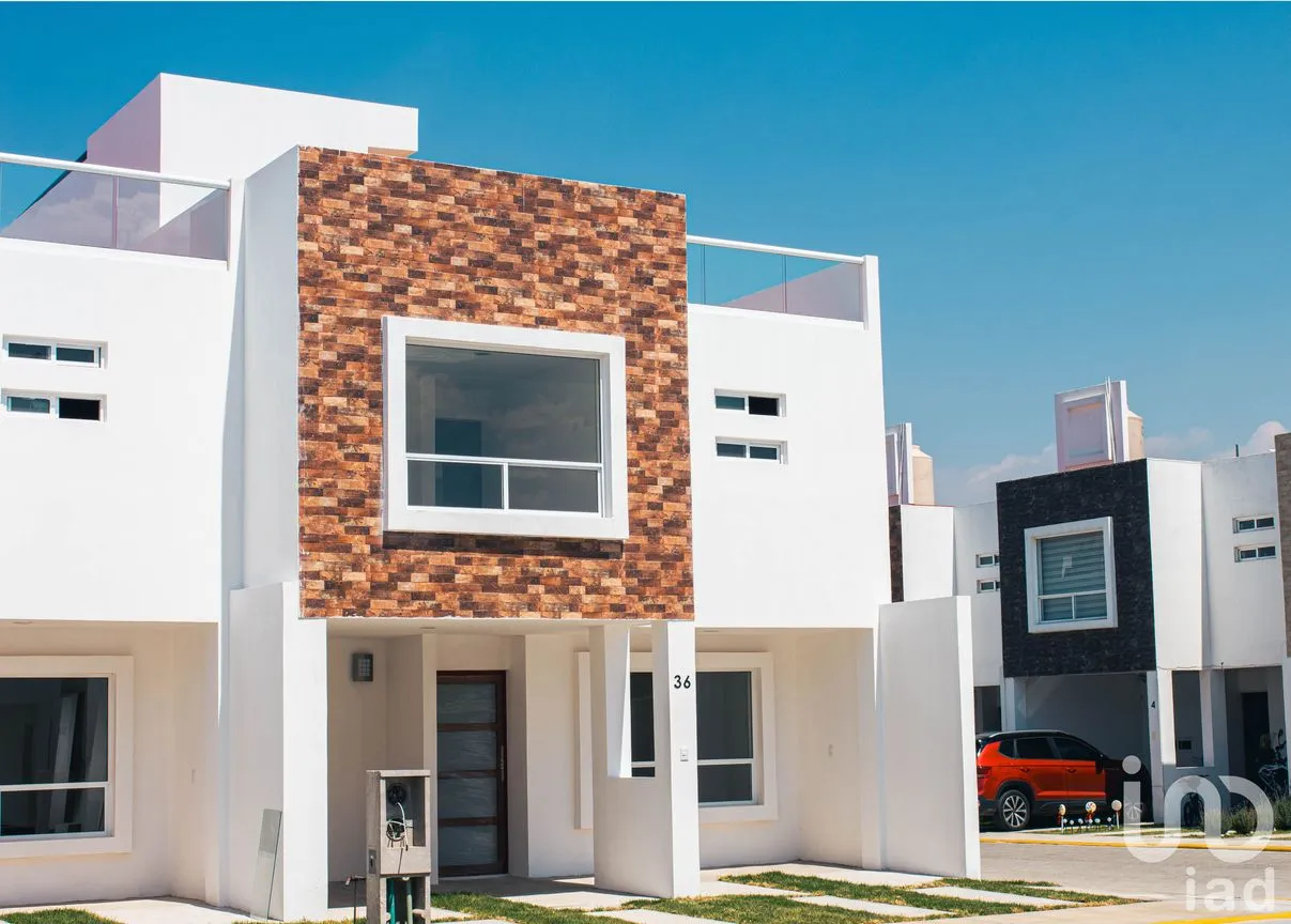 Casa en Venta en Nuevo León, Cuautlancingo, Puebla | NEX-253152 | iad México | Foto 1 de 12