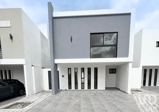 NEX-259783 - Casa en Venta, con 3 recamaras, con 3 baños, con 161 m2 de construcción.
