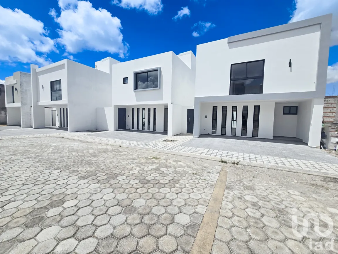 Casa en Venta en San Bernardino Tlaxcalancingo, San Andrés Cholula, Puebla | NEX-259820 | iad México | Foto 1 de 19