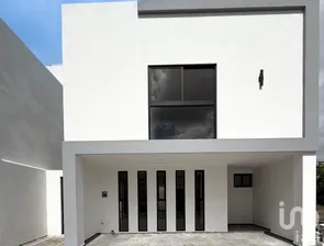 NEX-259822 - Casa en Venta, con 3 recamaras, con 3 baños, con 161 m2 de construcción.