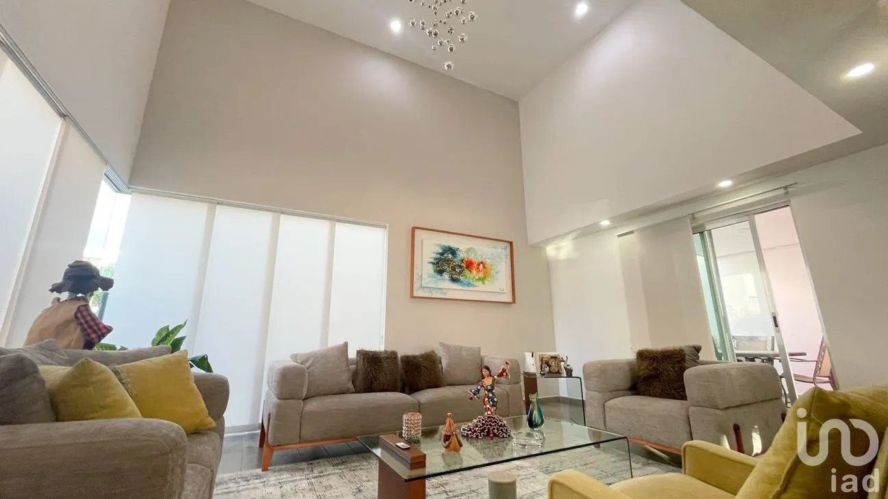 Casa en Venta en Lomas de Angelópolis, San Andrés Cholula, Puebla | NEX-293561 | iad México | Foto 2 de 27