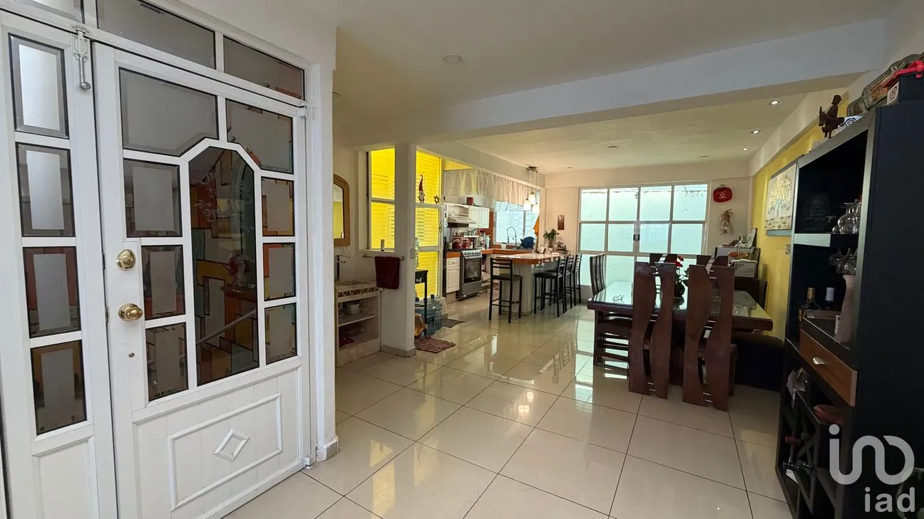 Casa en Venta en Maravillas, Nezahualcóyotl, México | NEX-287451 | iad México | Foto 3 de 22