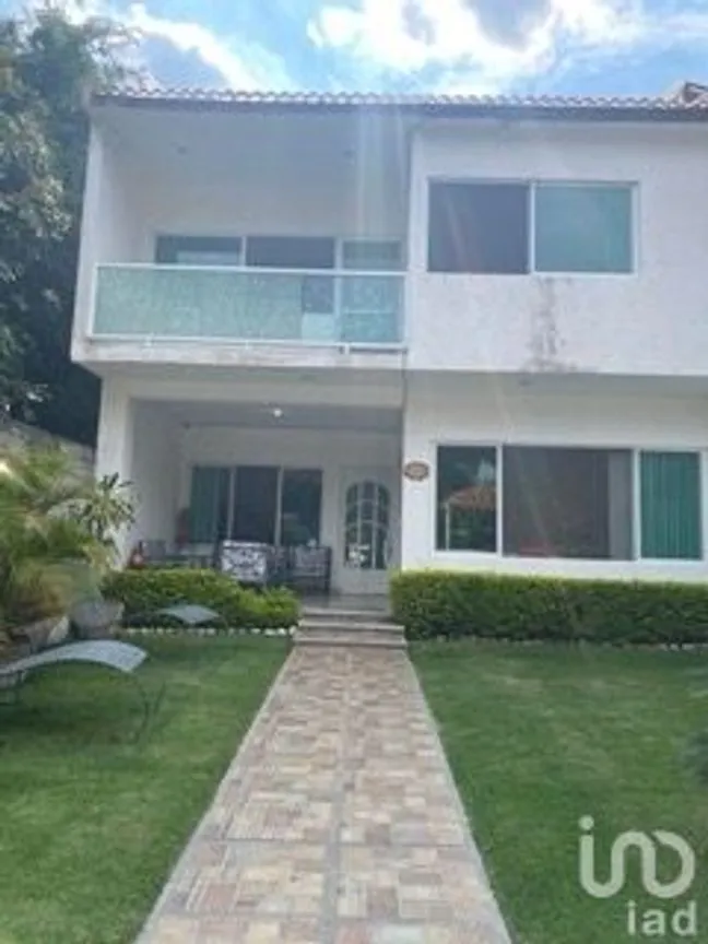 Casa en Venta en Residencial Yautepec, Yautepec, Morelos | NEX-233483 | iad México | Foto 1 de 14
