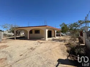 NEX-242434 - Casa en Renta, con 2 recamaras, con 1 baño, con 155 m2 de construcción en Buenos Aires, CP 23436, Baja California Sur.