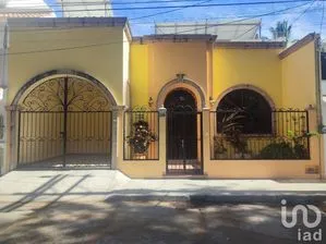 NEX-203139 - Casa en Venta, con 2 recamaras, con 2 baños, con 221 m2 de construcción en Playas del Sur, CP 82040, Sinaloa.