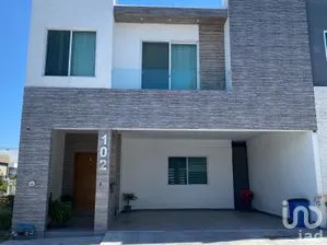 NEX-260163 - Casa en Venta, con 4 recamaras, con 3 baños, con 315 m2 de construcción en Privadas de Rinconada, CP 66606, Nuevo León.