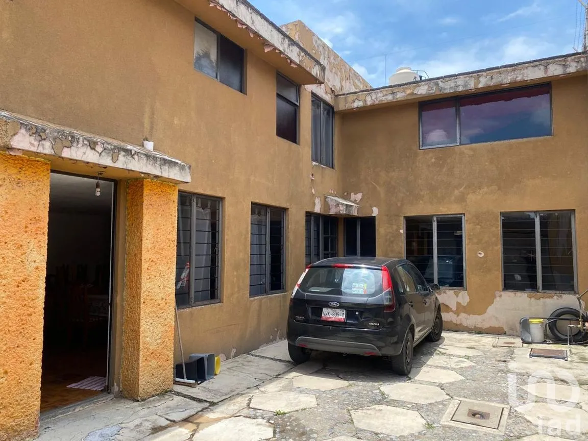 Casa en Venta en Vicente Guerrero, Toluca, México | NEX-286880 | iad México | Foto 3 de 14