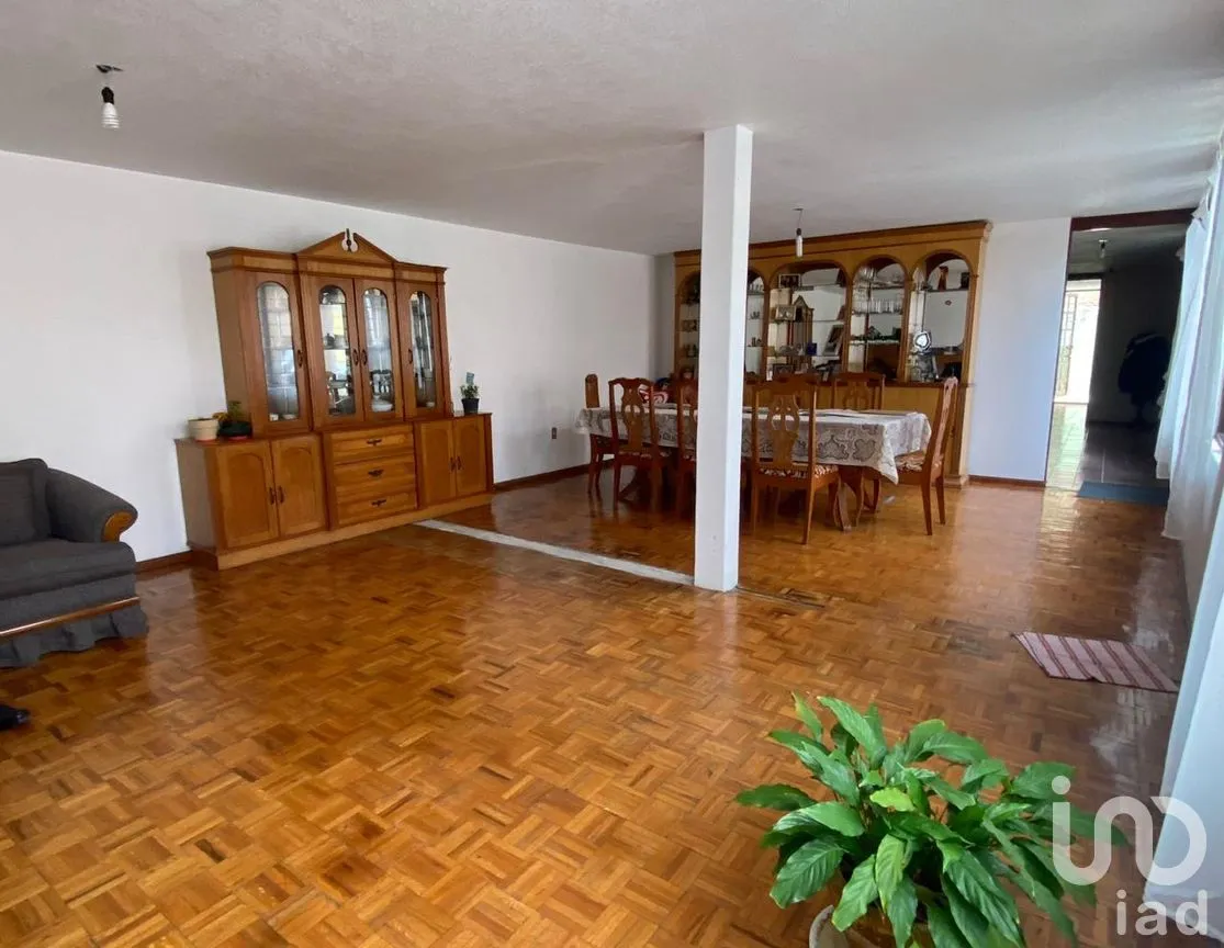 Casa en Venta en Vicente Guerrero, Toluca, México | NEX-286880 | iad México | Foto 5 de 14
