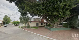 NEX-243725 - Casa en Venta, con 5 recamaras, con 3 baños, con 201 m2 de construcción en Lomas de Atemajac, CP 45178, Jalisco.