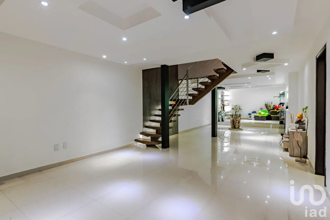 Casa en Venta en Jardín Balbuena, Venustiano Carranza, Ciudad de México | NEX-287359 | iad México | Foto 2 de 13