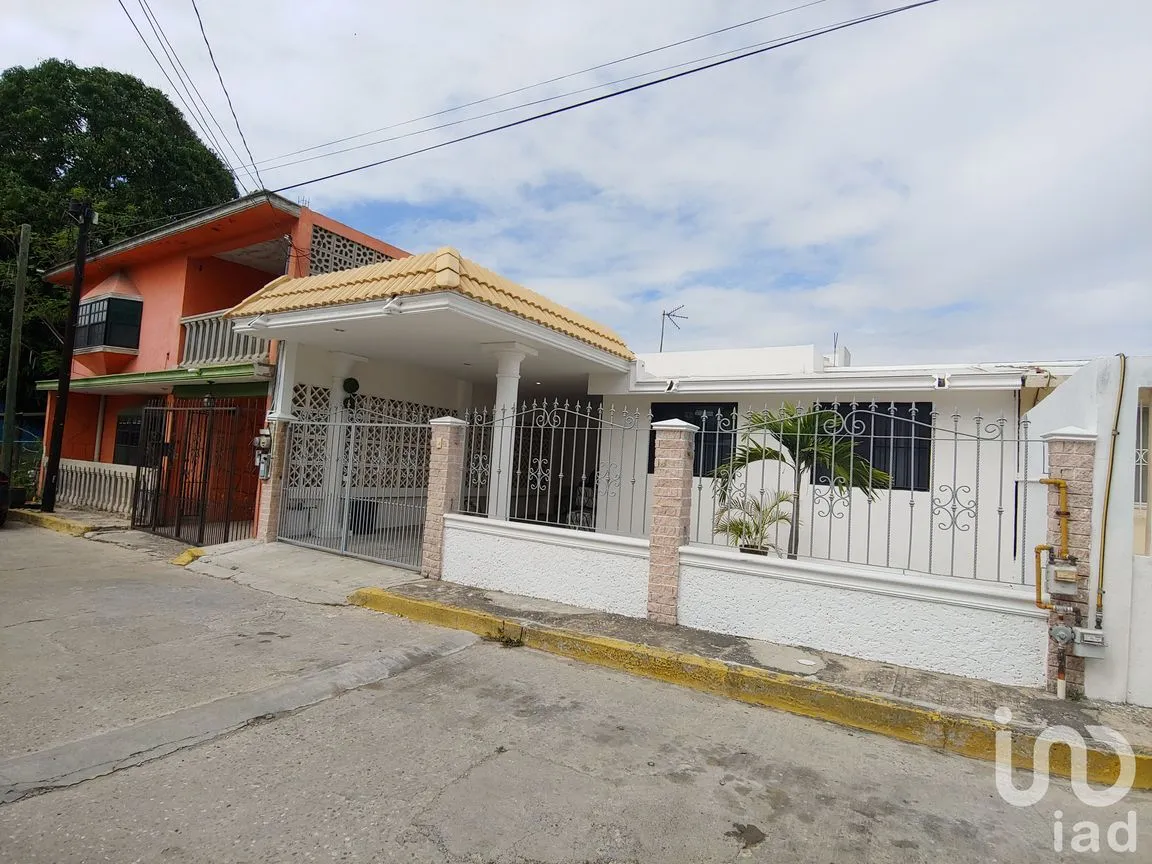 Casa en Renta en Naval Militar las Chacas, Ciudad Madero, Tamaulipas | NEX-27019 | iad México | Foto 1 de 26