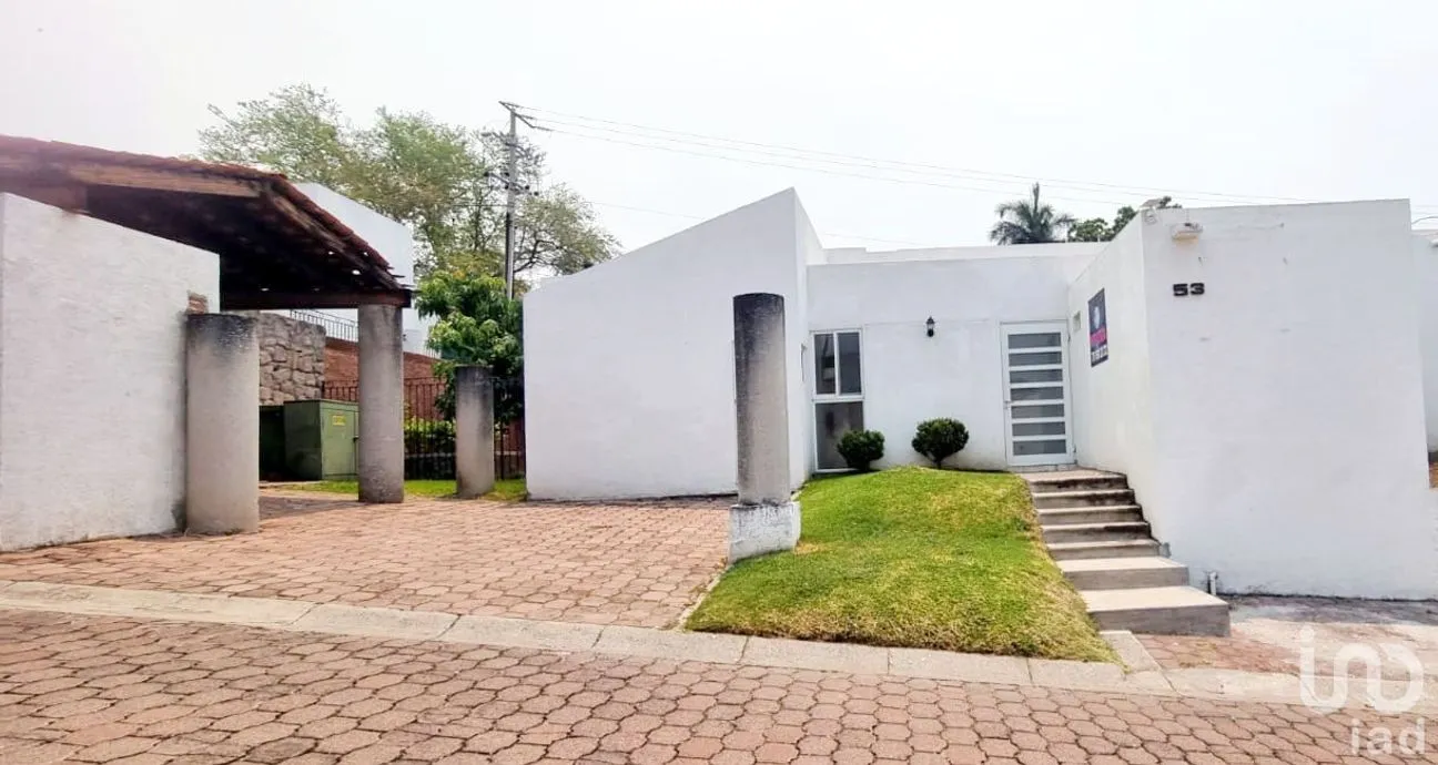 Casa en Venta en Colinas de Santa Fe, Xochitepec, Morelos | NEX-247064 | iad México | Foto 1 de 21