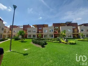 NEX-250911 - Casa en Venta, con 3 recamaras, con 2 baños, con 98 m2 de construcción.
