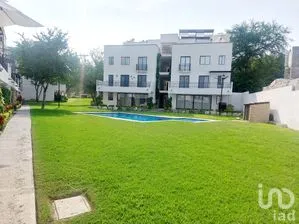 NEX-254118 - Departamento en Venta, con 2 recamaras, con 1 baño, con 52 m2 de construcción.