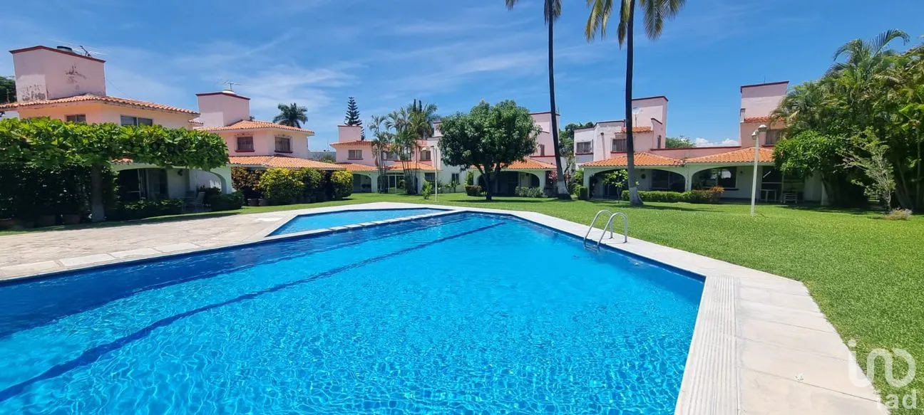 Casa en Renta en Colinas de Santa Fe, Xochitepec, Morelos | NEX-257851 | iad México | Foto 2 de 17