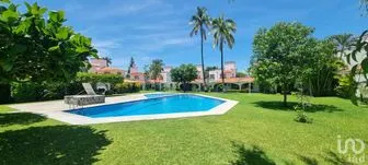 NEX-257851 - Casa en Renta, con 3 recamaras, con 2 baños, con 132 m2 de construcción en Colinas de Santa Fe, CP 62794, Morelos.
