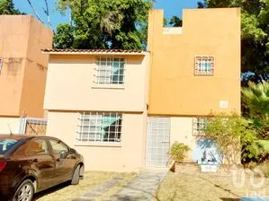 NEX-265497 - Casa en Venta, con 3 recamaras, con 2 baños, con 130 m2 de construcción en Arroyos Xochitepec, CP 62796, Morelos.