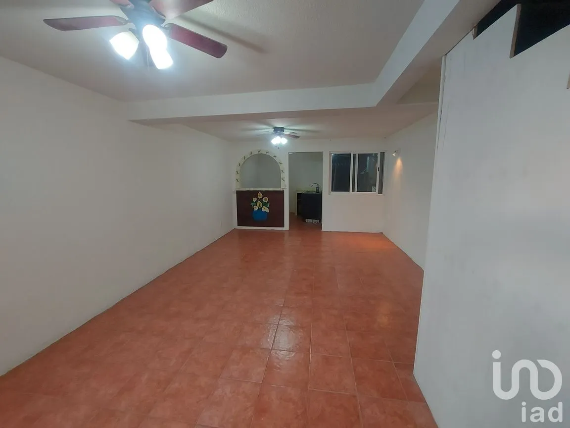 Casa en Venta en Villas de Xochitepec, Xochitepec, Morelos | NEX-266316 | iad México | Foto 2 de 11