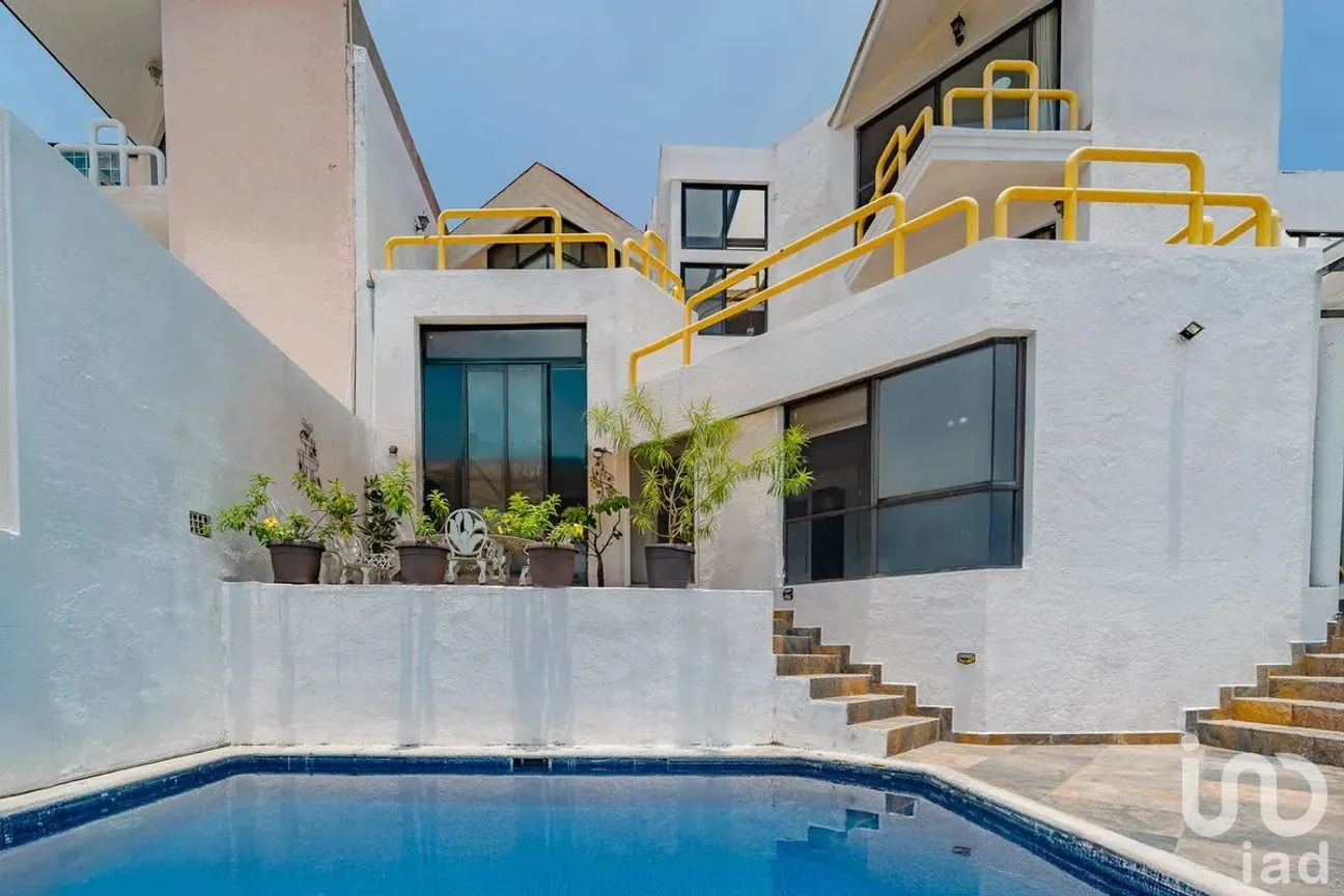 Casa en Venta en Lomas de Cuernavaca, Temixco, Morelos | NEX-285611 | iad México | Foto 2 de 19