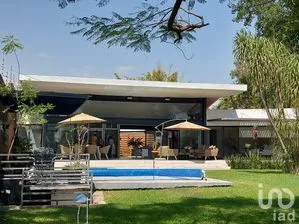 NEX-291011 - Casa en Venta, con 4 recamaras, con 4 baños, con 350 m2 de construcción en Real del Puente, CP 62790, Morelos.