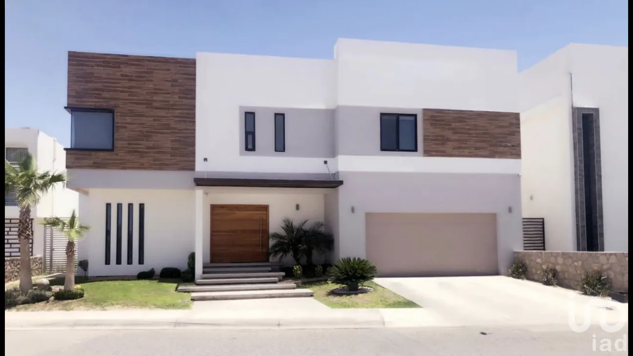 Casa en Venta en Misión de los Lagos, Juárez, Chihuahua | NEX-300836 | iad México | Foto 1 de 10