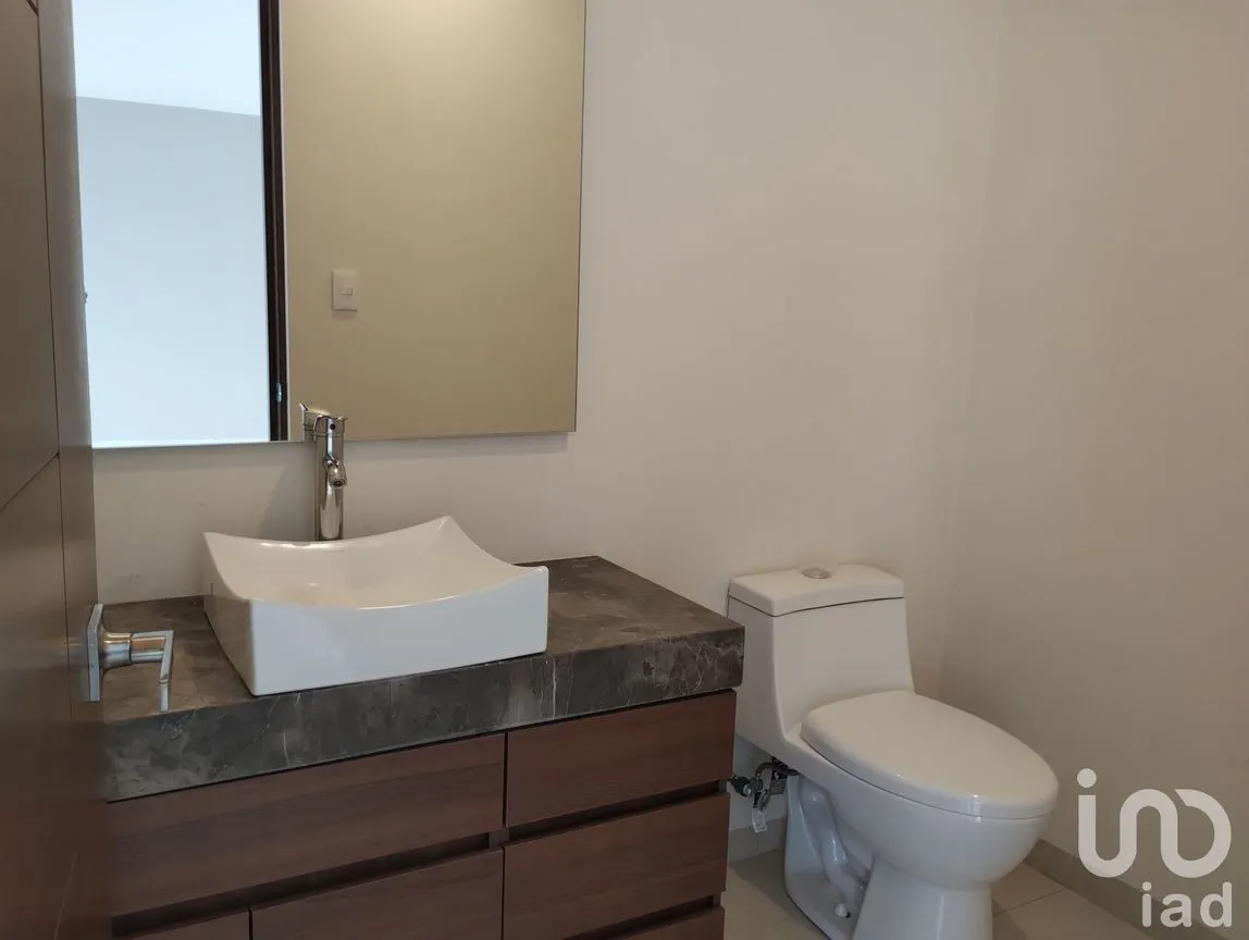 Casa en Venta en San Salvador Tizatlalli, Metepec, México | NEX-237140 | iad México | Foto 9 de 13