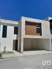 NEX-200836 - Casa en Renta, con 3 recamaras, con 2 baños, con 180 m2 de construcción en Magisterio Iberoamericana, CP 27018, Coahuila de Zaragoza.