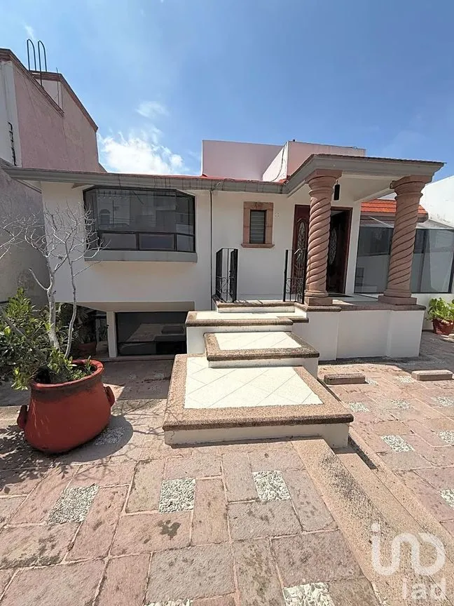 Casa en Venta en Loma Dorada, Querétaro, Querétaro | NEX-259953 | iad México | Foto 2 de 26