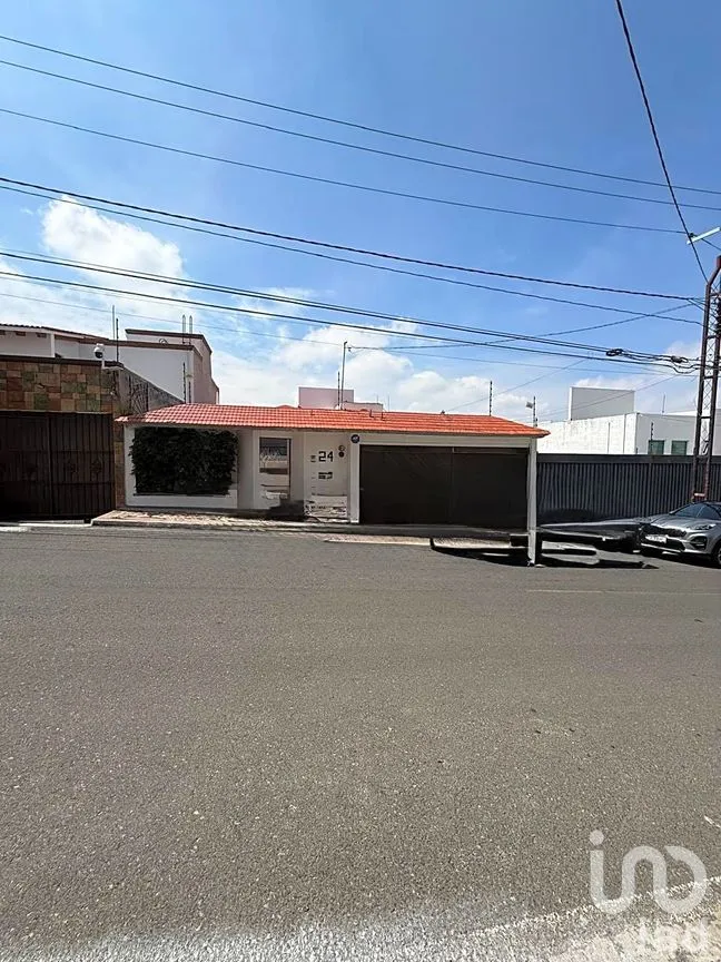 Casa en Venta en Loma Dorada, Querétaro, Querétaro | NEX-259953 | iad México | Foto 1 de 26