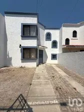 NEX-263191 - Casa en Renta, con 3 recamaras, con 1 baño, con 87 m2 de construcción en Las Teresas, CP 76138, Querétaro.