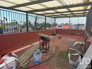 NEX-237443 - Casa en Venta, con 3 recamaras, con 3 baños, con 230 m2 de construcción en Nueva Rosita, CP 09420, Ciudad de México.