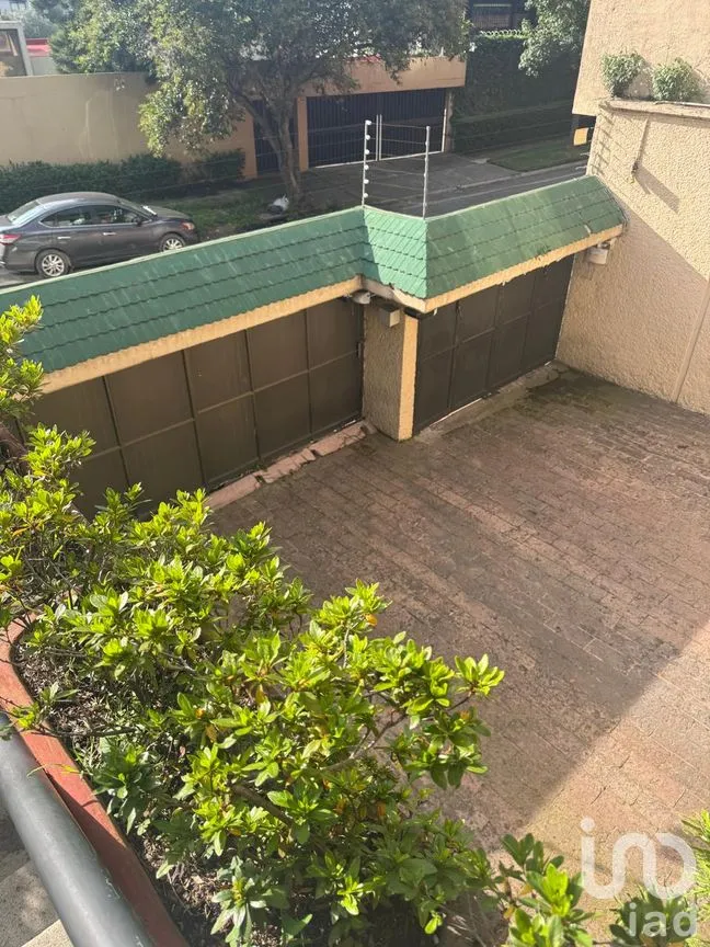 Casa en Venta en Bosque de las Lomas, Miguel Hidalgo, Ciudad de México | NEX-259174 | iad México | Foto 2 de 34