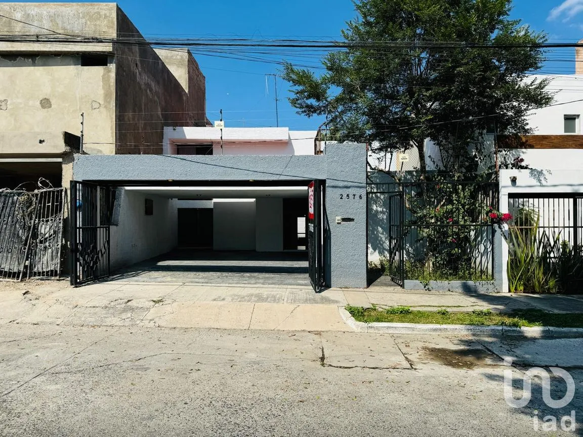 Casa en Venta en Providencia, Guadalajara, Jalisco | NEX-237491 | iad México | Foto 1 de 12