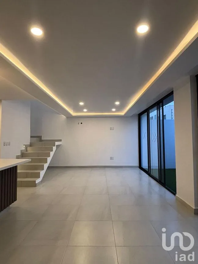 Casa en Venta en Adamar, Tlajomulco de Zúñiga, Jalisco | NEX-261690 | iad México | Foto 2 de 11