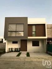 NEX-261690 - Casa en Venta, con 4 recamaras, con 3 baños, con 169 m2 de construcción en Adamar, CP 45646, Jalisco.