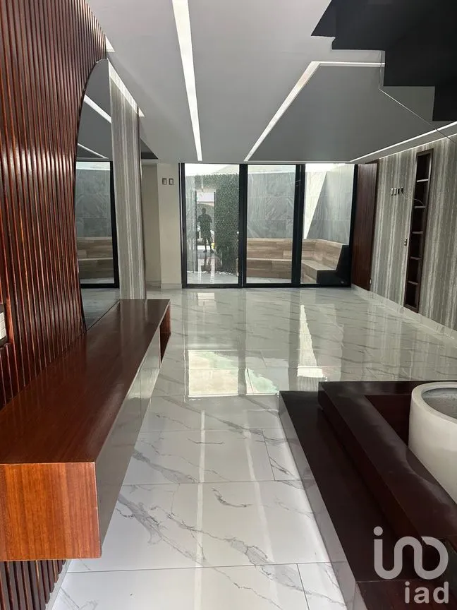 Casa en Venta en La Rioja, Tlajomulco de Zúñiga, Jalisco | NEX-286780 | iad México | Foto 2 de 12