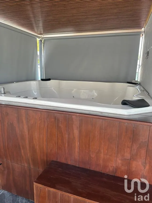 Casa en Venta en La Rioja, Tlajomulco de Zúñiga, Jalisco | NEX-286780 | iad México | Foto 9 de 12