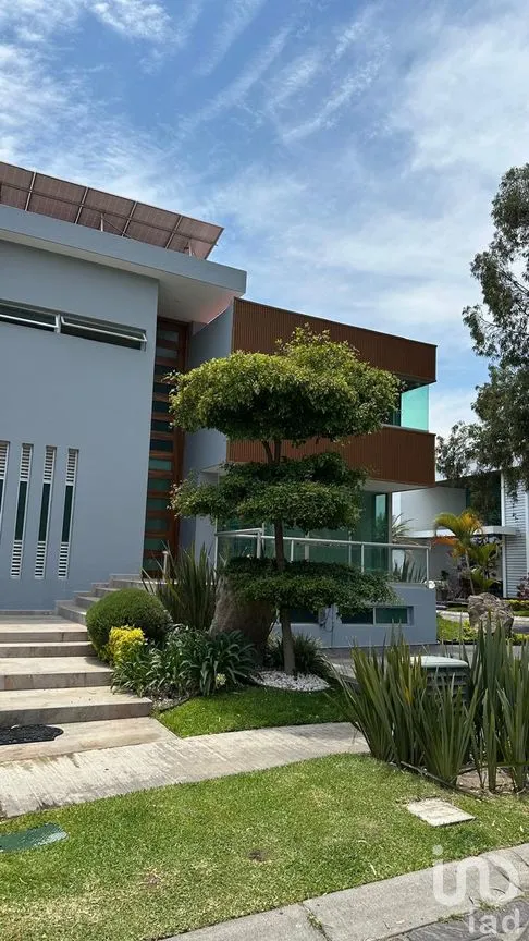 Casa en Venta en El Manantial, Tlajomulco de Zúñiga, Jalisco | NEX-295837 | iad México | Foto 3 de 10