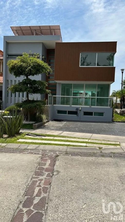 Casa en Venta en El Manantial, Tlajomulco de Zúñiga, Jalisco | NEX-295837 | iad México | Foto 1 de 10