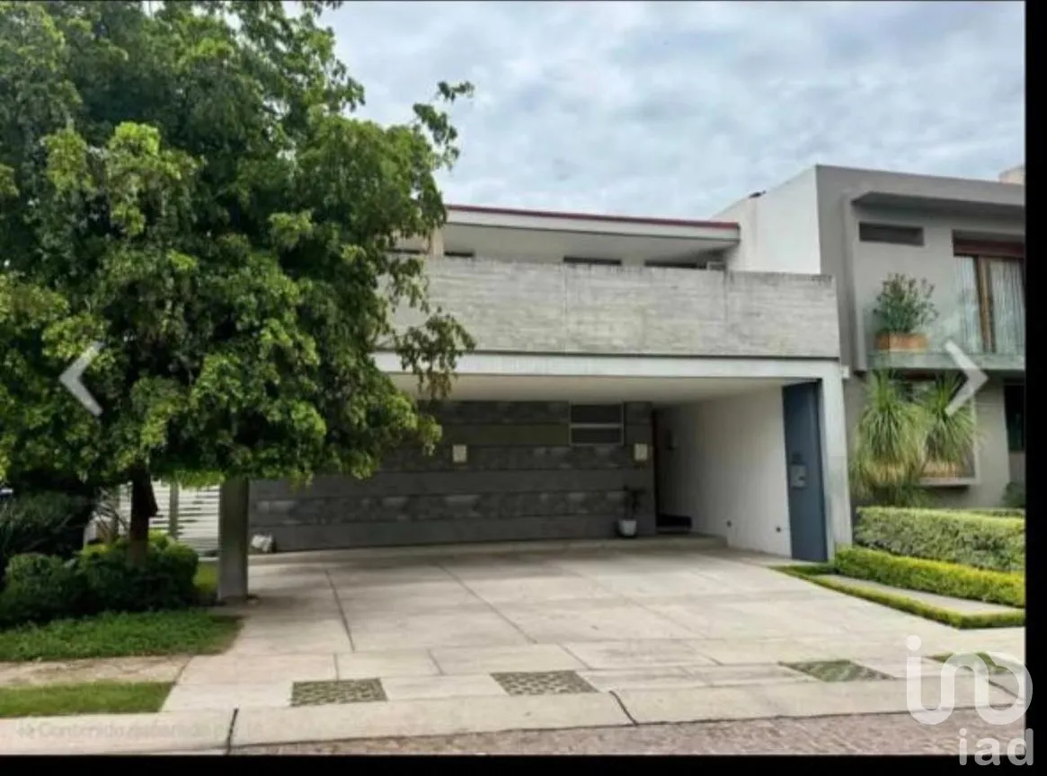 Casa en Venta en Puerta Plata, Zapopan, Jalisco | NEX-302457 | iad México | Foto 1 de 19