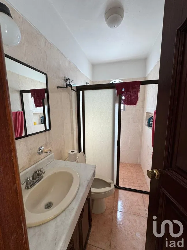 Casa en Venta en Bugambilias, Zapopan, Jalisco | NEX-303557 | iad México | Foto 3 de 15