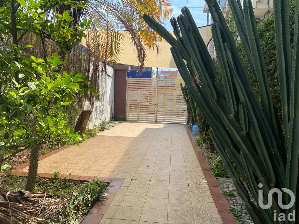 Casa en Venta en Tapachula Centro, Tapachula, Chiapas | NEX-259449 | iad México | Foto 1 de 15