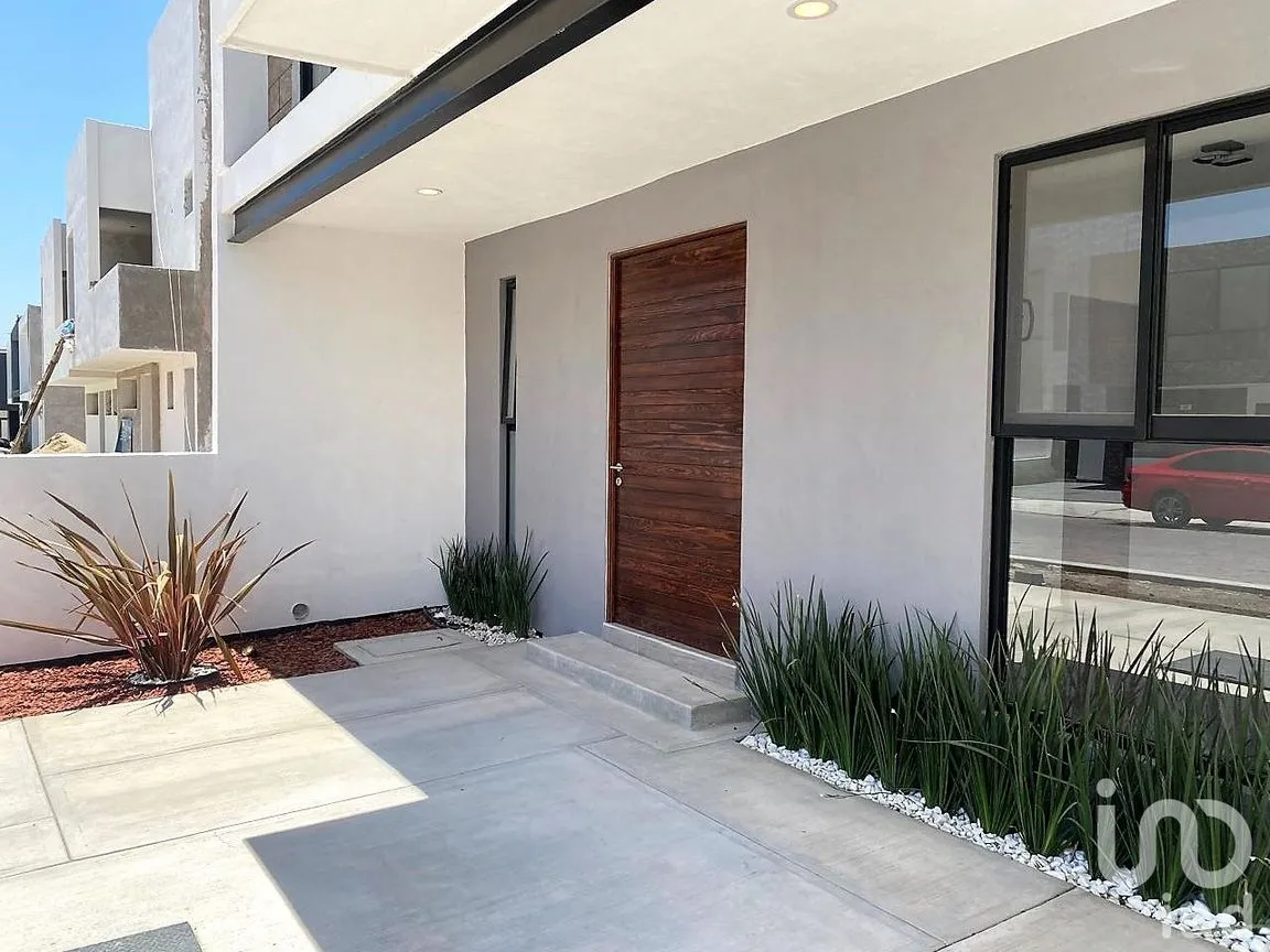 Casa en Venta en Arroyo Hondo, Corregidora, Querétaro | NEX-206200 | iad México | Foto 2 de 22