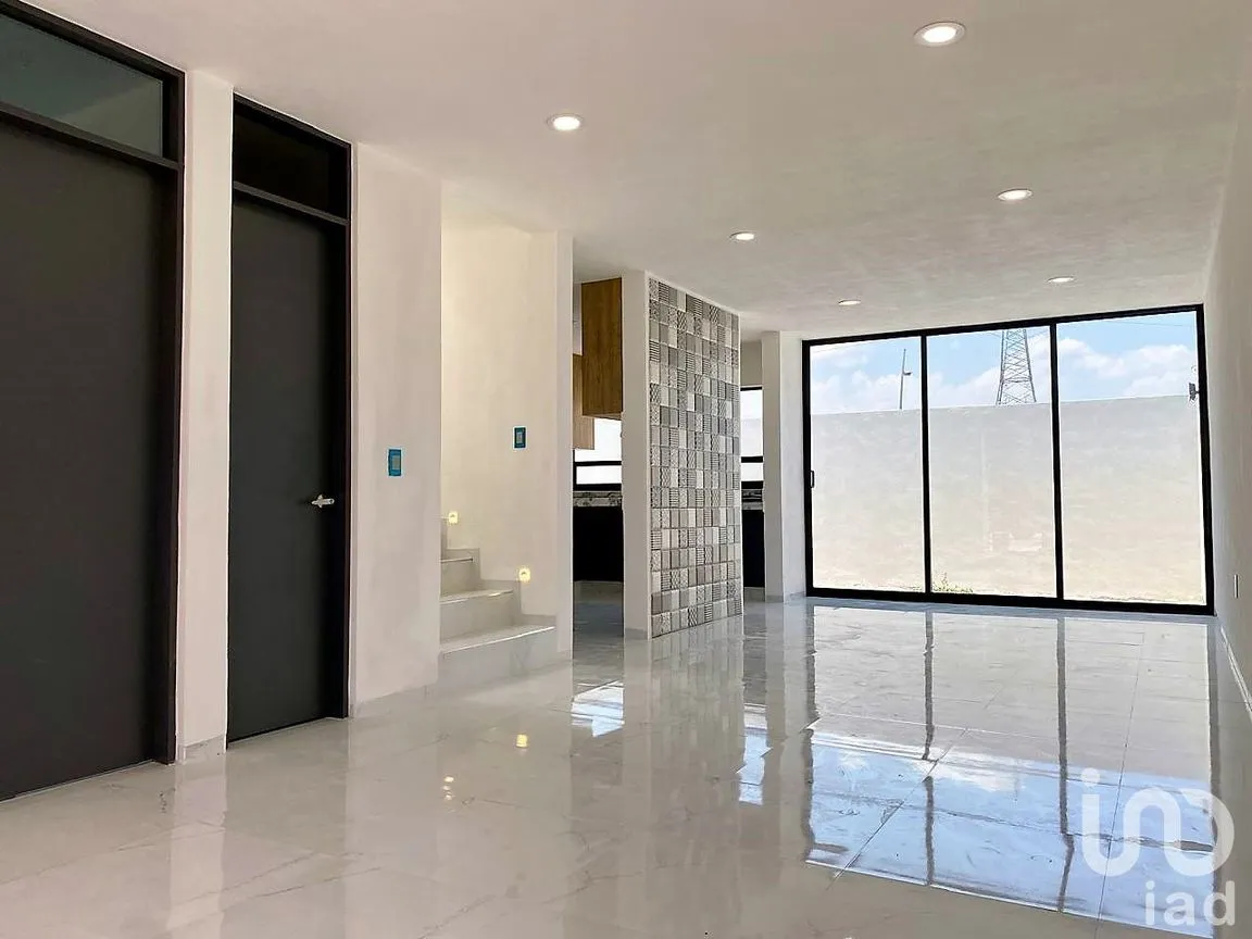 Casa en Venta en Cañadas del Arroyo, Corregidora, Querétaro | NEX-213167 | iad México | Foto 2 de 20