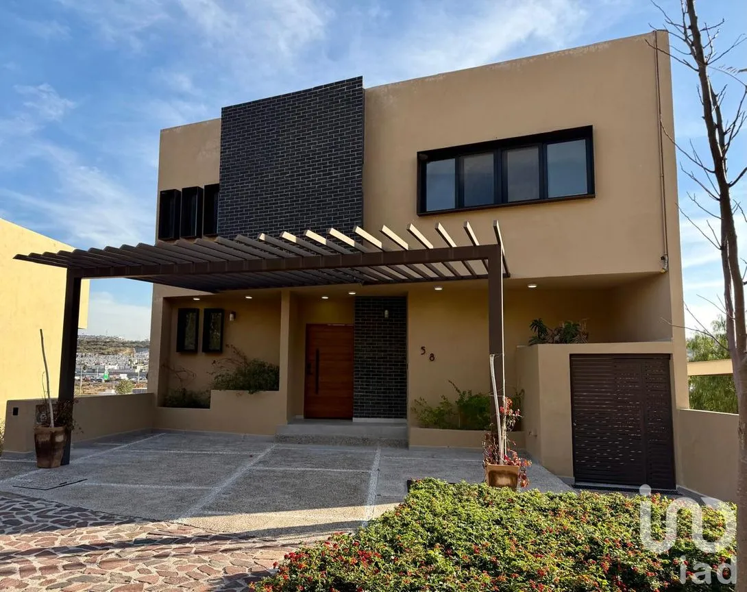 Casa en Renta en Altozano el Nuevo Querétaro, Querétaro, Querétaro | NEX-294212 | iad México | Foto 1 de 23