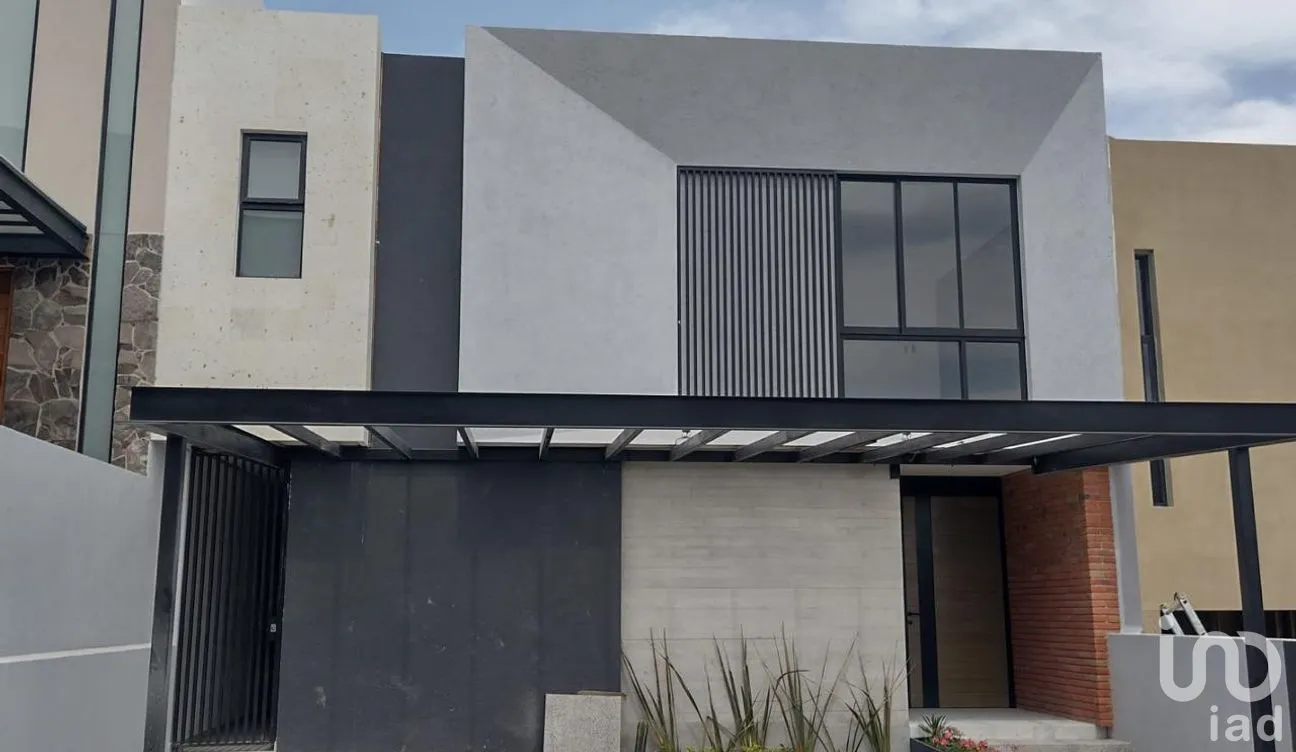 Casa en Venta en Altozano el Nuevo Querétaro, Querétaro, Querétaro | NEX-306365 | iad México | Foto 3 de 23